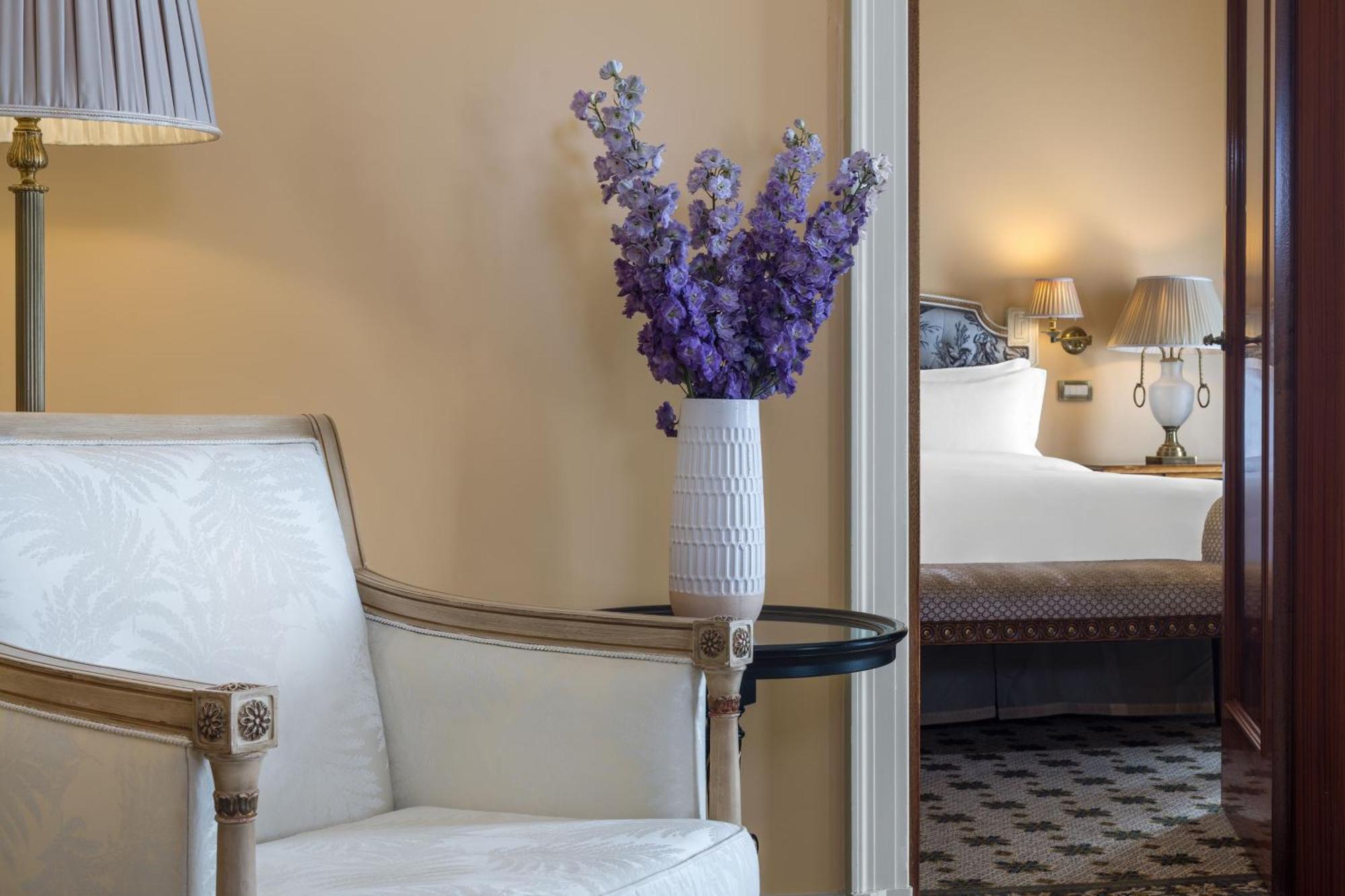 Executive Suite Acropolis mit 1 Schlafzimmer mit 1 Kingsize-Bett und Stadtblick